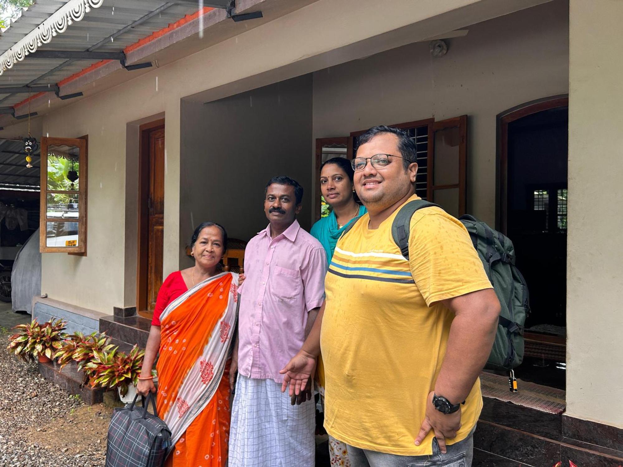 Munroe Vision Panakkattu Homestay Mundrothuruth Exterior photo